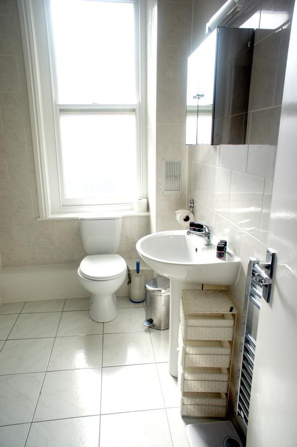 Fine Touch Apartments Лондон Екстер'єр фото